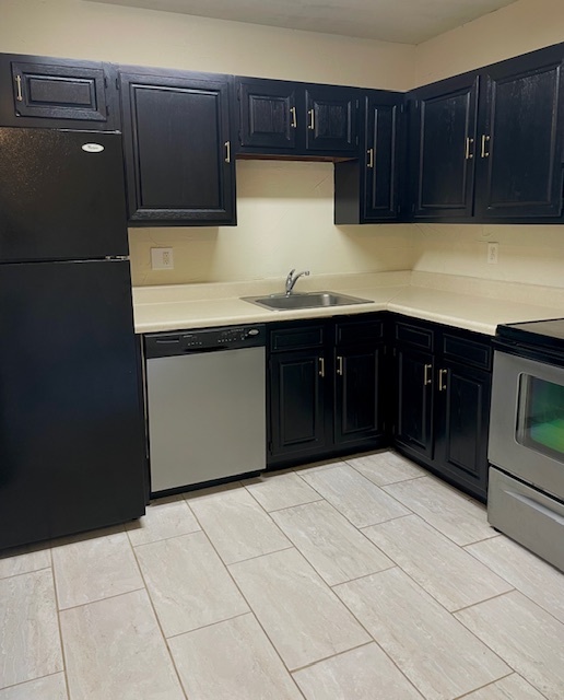 Building Photo - 6050 Alpine Cir Unit 202 Rental