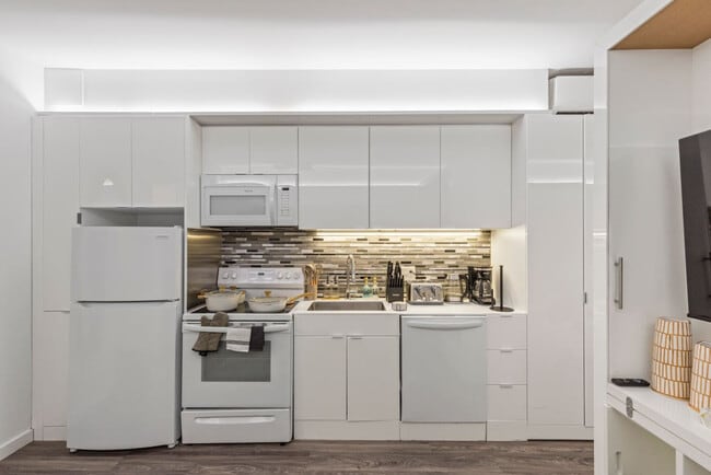 Photo - 12607 Larchmere Blvd Unidad ID1335751P