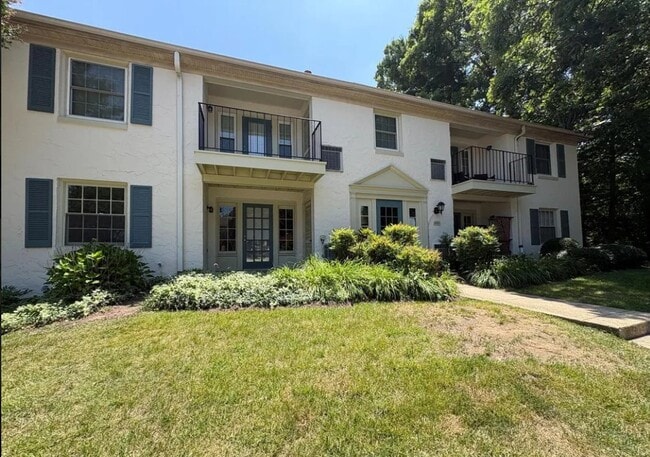 Photo - 5821 Rexford Dr Unit A