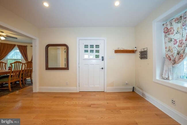 Photo - 110 Llanfair Rd