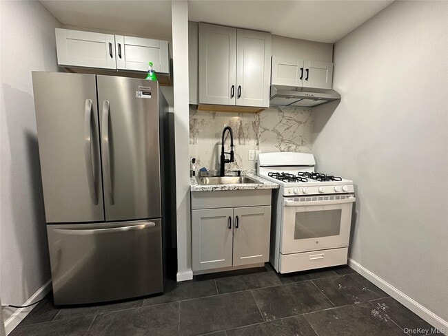 Photo - 1241 Ridgebury Rd