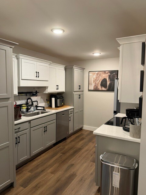 Modern Condo with Pool Access and Patio | Available Now!