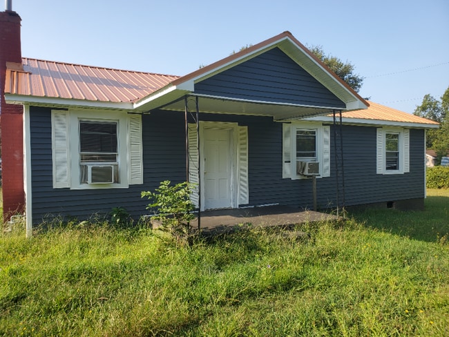 Building Photo - 1326 Chiquola Ave