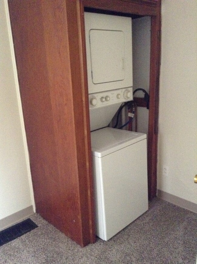 Photo - 321-323 Euclid Avenue Unit 321