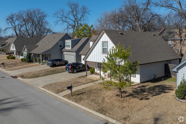 Alternate - Yorktown Villas