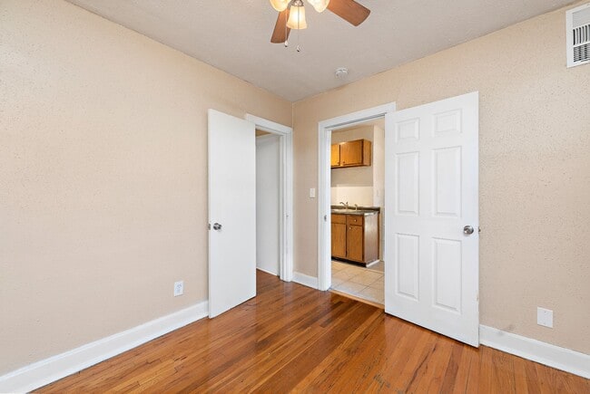 Photo - 3606 BALTIMORE