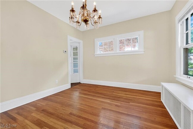 Building Photo - 3025 Meadowbrook Blvd