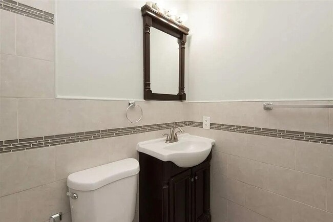 Photo - 28 Van Cleef St Unit 2