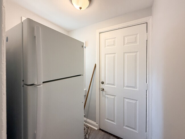 Photo - 7 Wilmington Ave