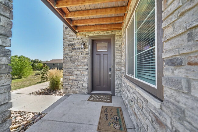 Photo - 1530 Castle Creek Cir