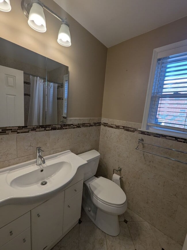 Photo - 125 Lockart Plaza Unit 2nd Floor