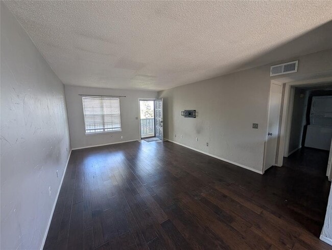 Photo - 11327 N May Ave Unit C