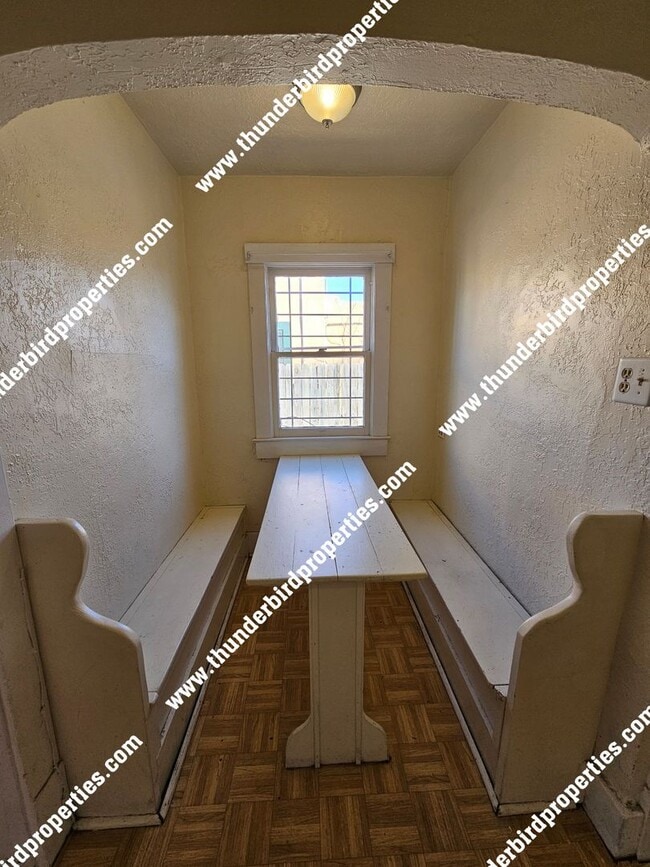 2110 Coal Pl SE