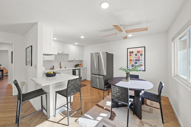 Photo - 345 Wisconsin Ave Unit 306