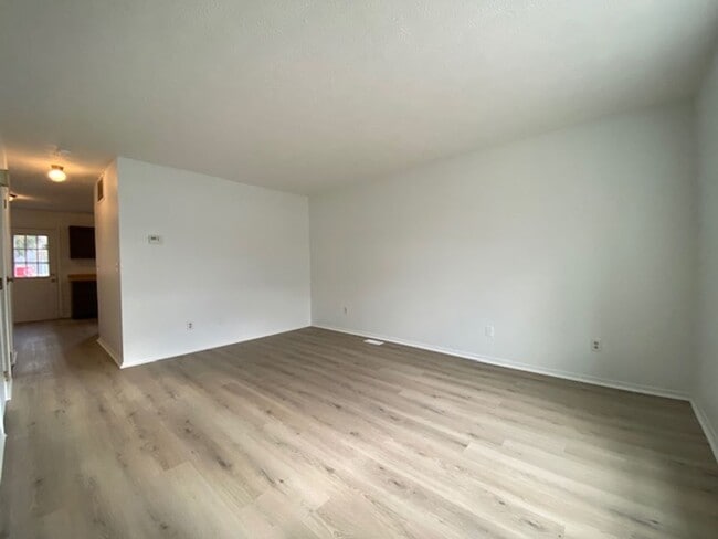 Photo - 6972-6996 Joseph Street Unit 6996