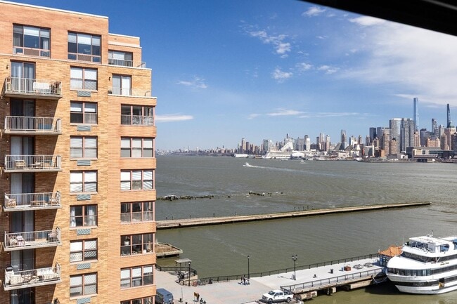 Photo - 2 Constitution Ct Unit 1001