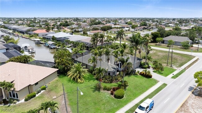Photo - 4009 Chiquita Blvd S