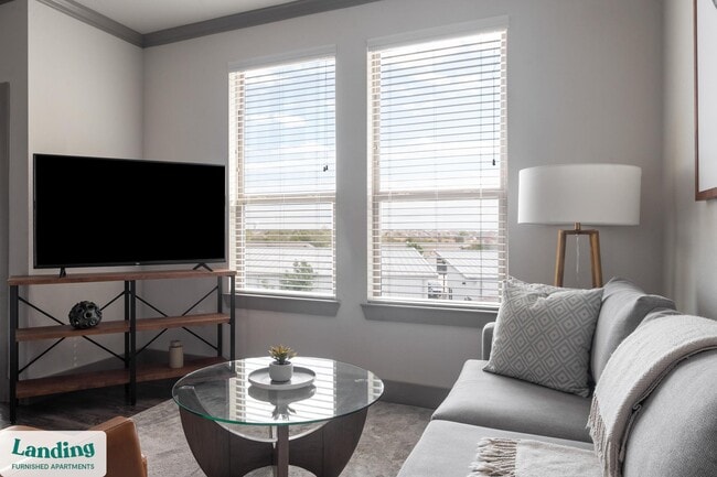 Photo - 12500 Shadowglen Trce Unidad 10304.1407129