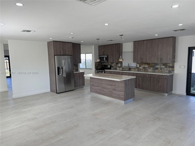 Photo - 2832 SW 124th Ct