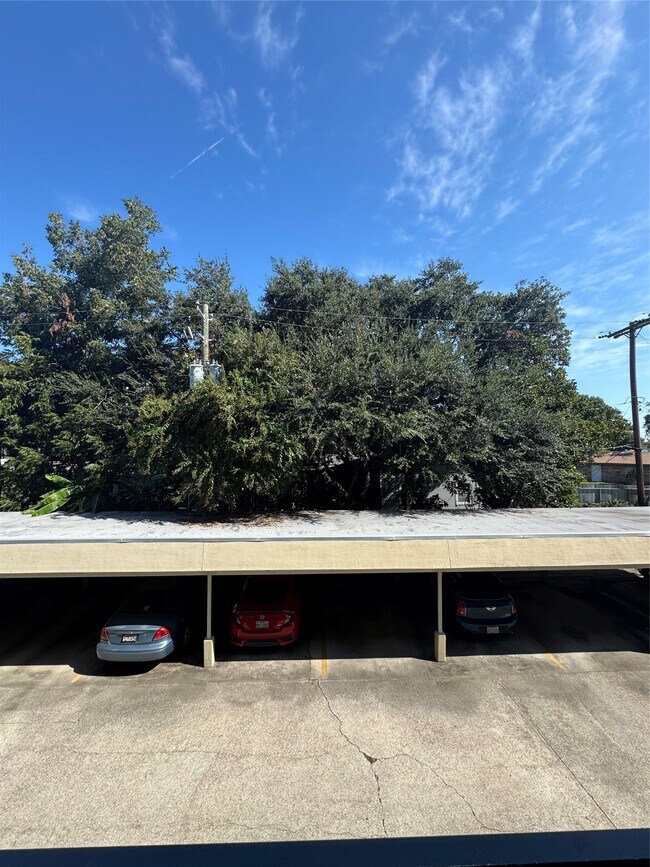 Photo - 921 Marine Dr Unit 210