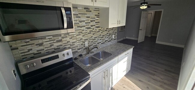 Photo - 3832 46th Ave N