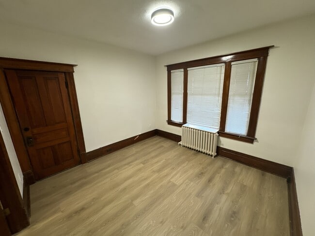 Photo - 7 Centre St Unit 4