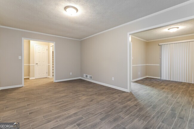 Photo - 2246 Camden Ct