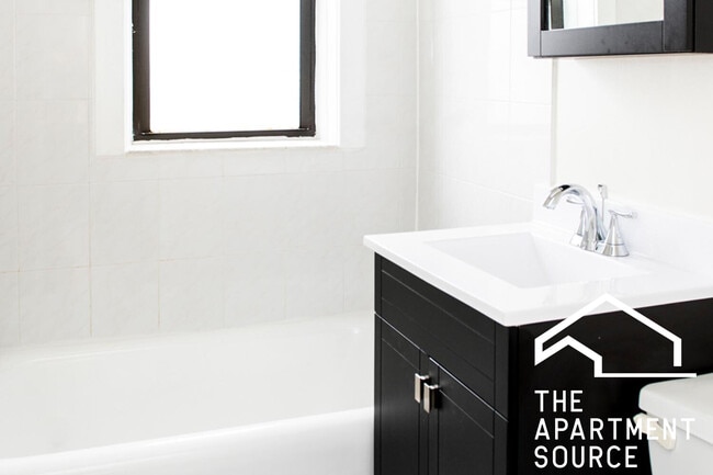 Photo - 3819 N Greenview Ave Unidad 1S