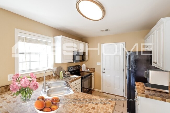 Photo - 7932 Wynwood Ln