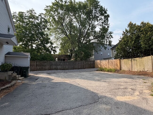 Photo - 275 Massabesic St Unit 275-1E