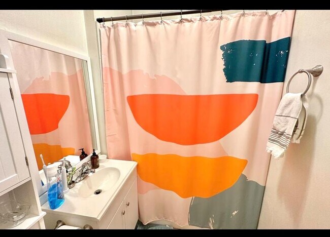 Photo - 1 bedroom in Chicago IL 60657