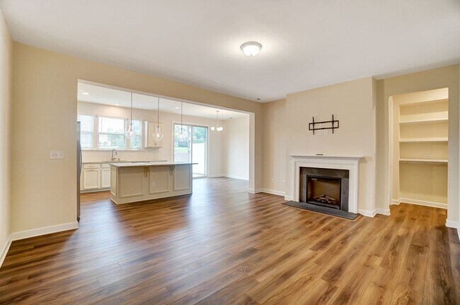 Photo - (Coming Soon) 3 Bedroom Townhome in Steele Creek!