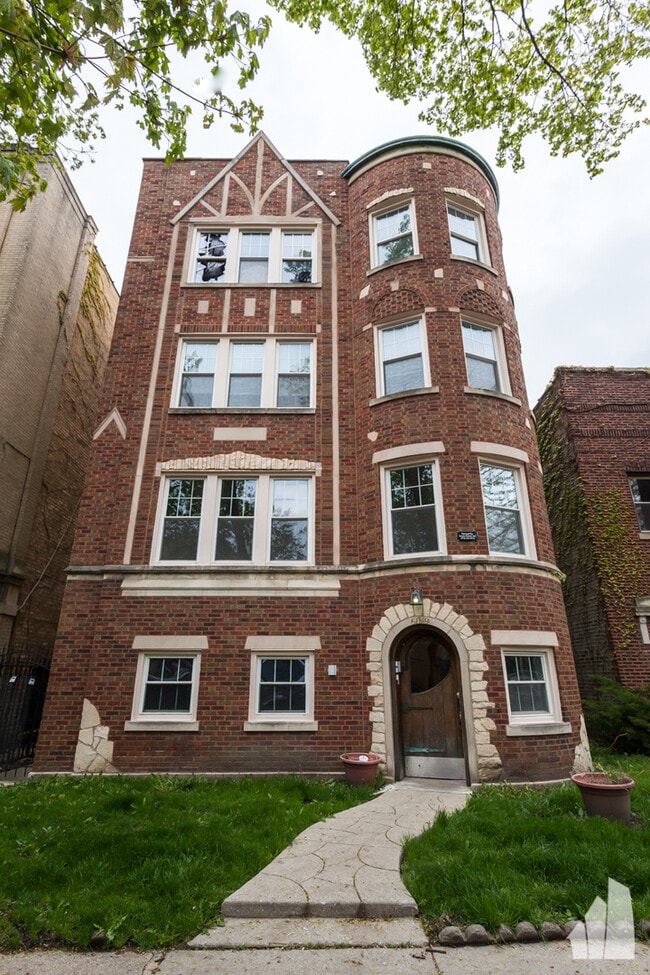 Photo - 6149 N Talman Ave Apartment Unit 1