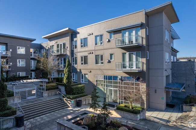 Exterior - The Boulevard Bldg Apartments