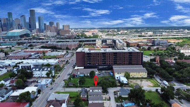 2502 Saltus St Unit 3