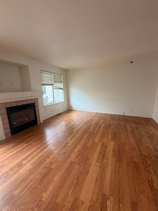 Photo - 1295 S Zeno Cir