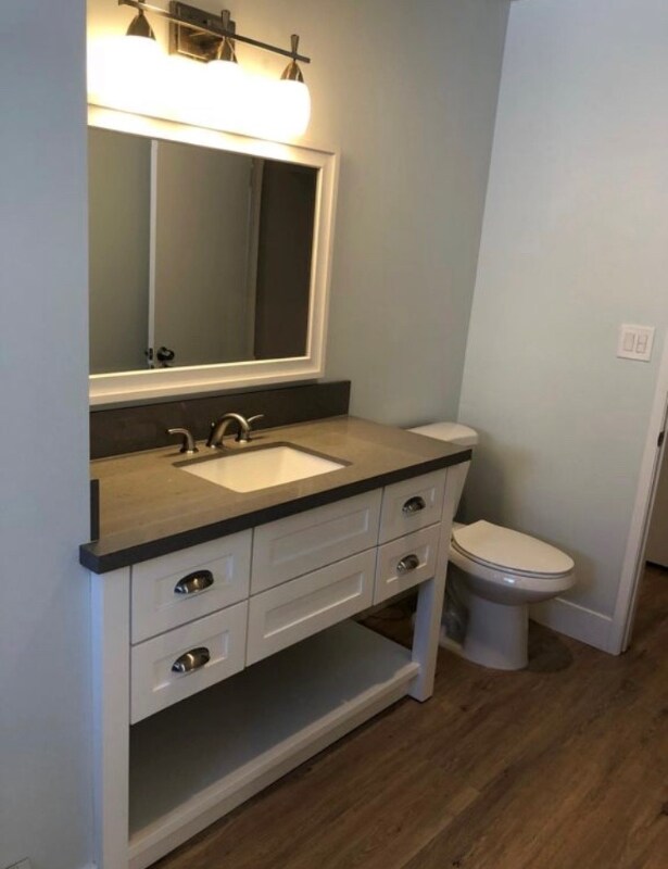 Photo - 413 W Acacia Ave