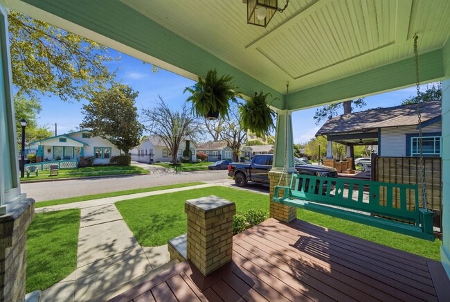 Photo - 1111 Winston St