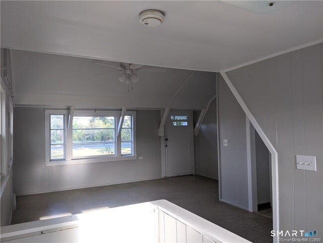 Photo - 112 Broad Brook Rd