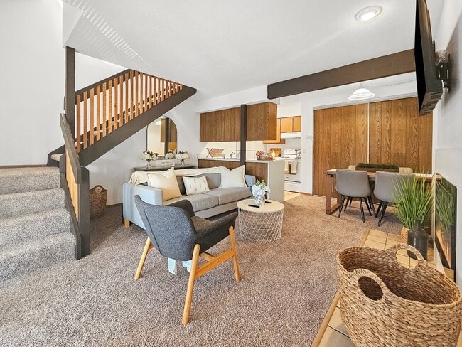 Merriman Valley Apartments & Townhomes