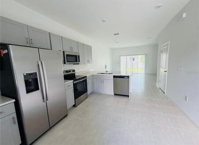 Photo - 2890 Skyline Lp