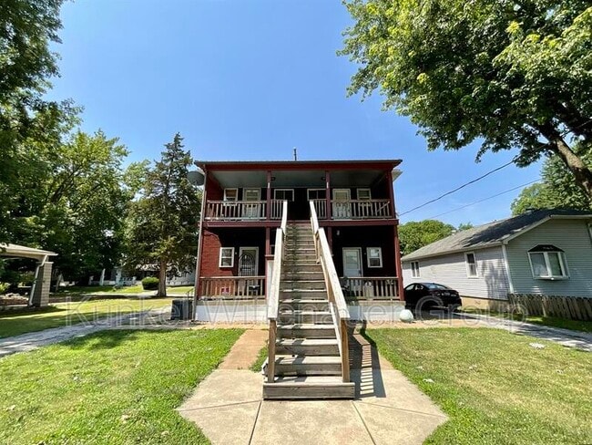 Photo - 122 N Michigan Ave