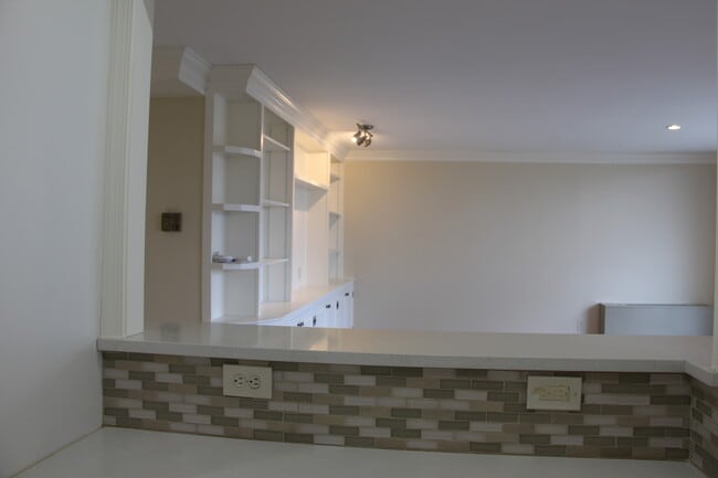 Photo - 1512 S Arlington Ridge Rd Apartments