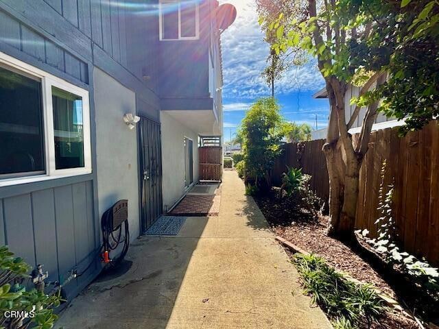 Photo - 933 Peninsula St