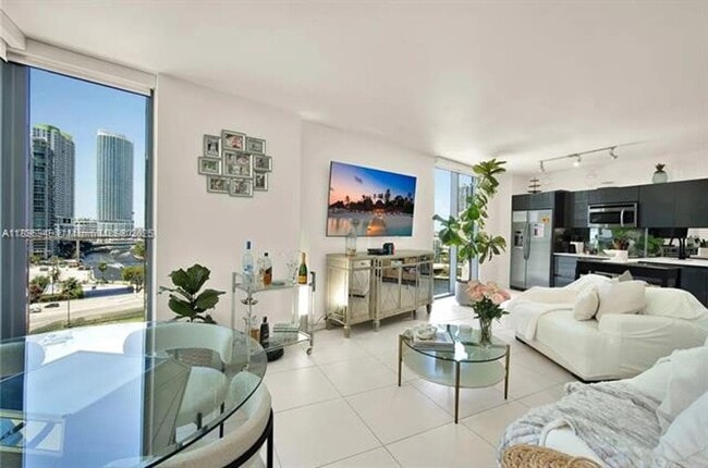 Photo - 31 SE 6th St Unit 31 SE 6th St 1201