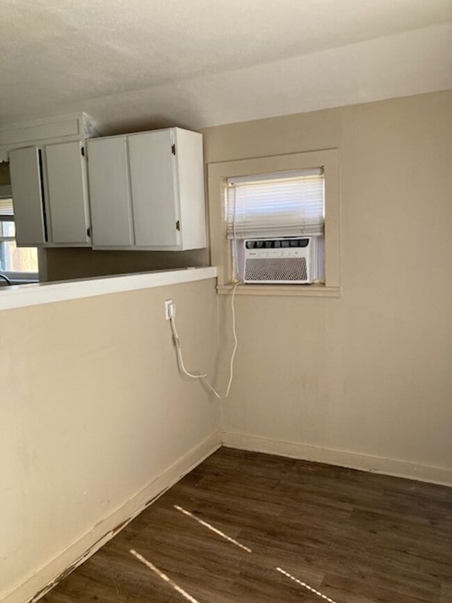 Building Photo - Cute 1 bed/1 bath