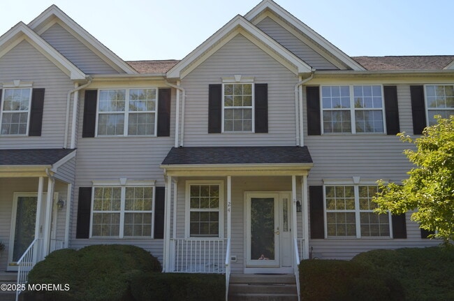 Building Photo - 24 Uxbridge Dr Rental