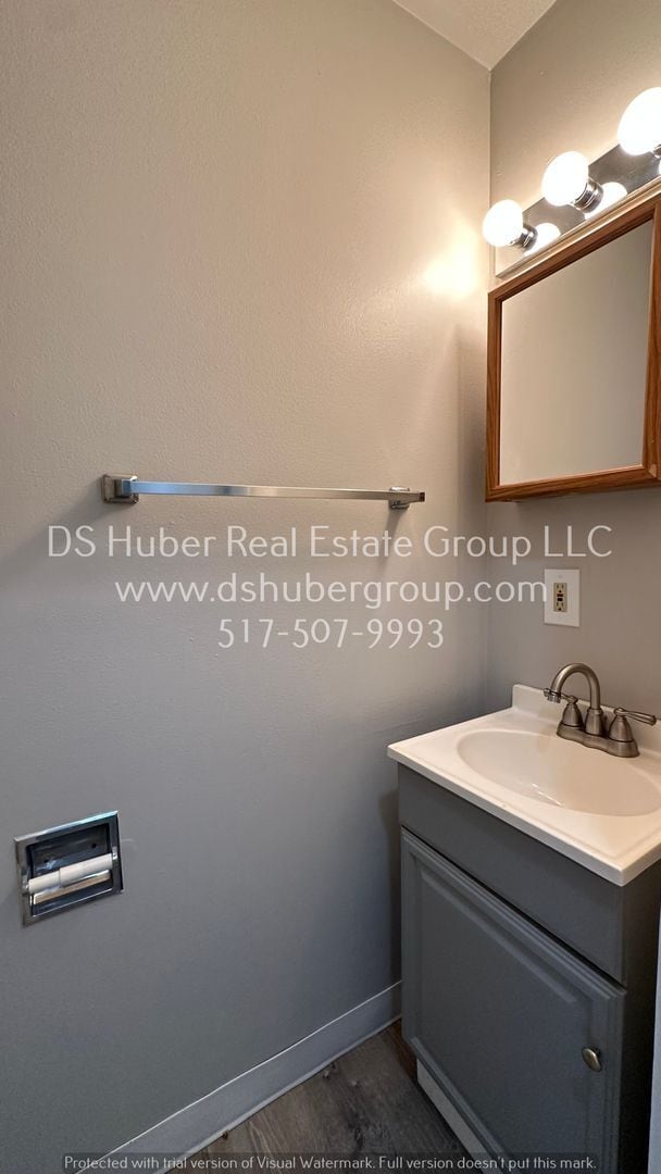 Photo - 909 Vincent Ct