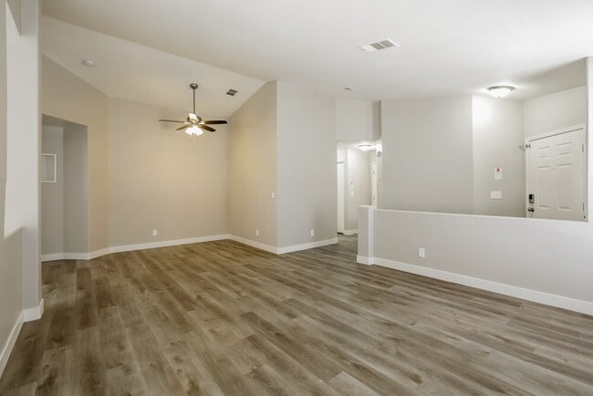 Photo - 921 Adobe Flat Dr