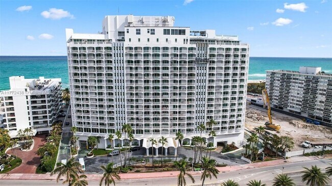 Photo - 5401 Collins Ave Condo Unit 1407
